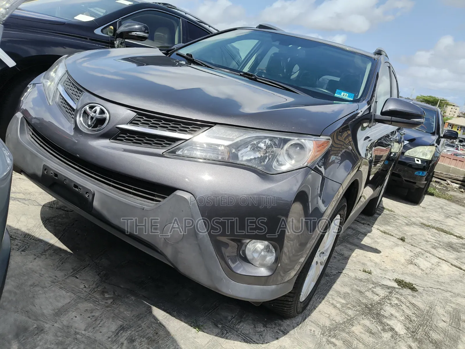 Toyota RAV4 Limited 4dr SUV AWD (2.5L 4cyl 6A) 2015 Gray