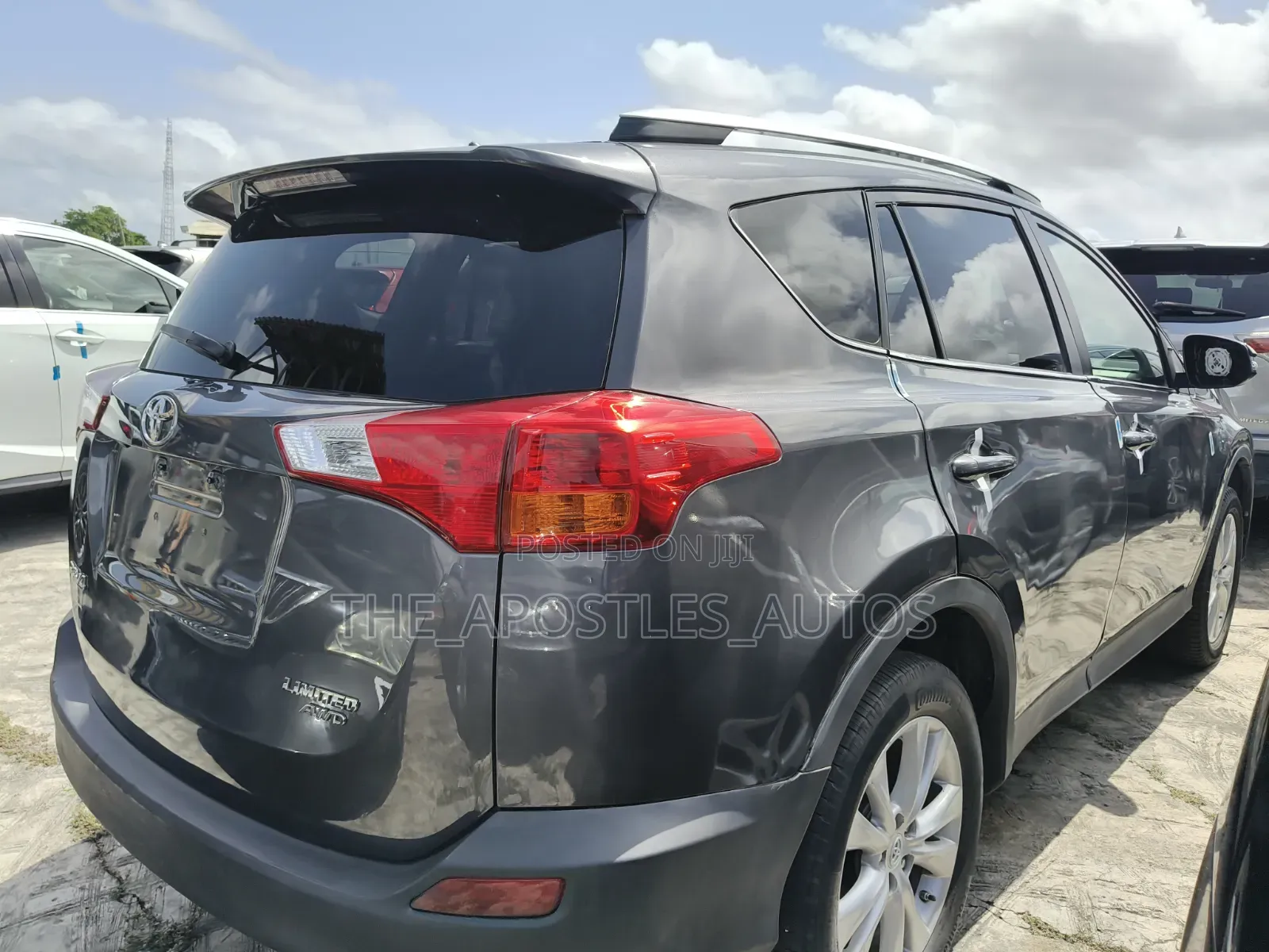 Toyota RAV4 Limited 4dr SUV AWD (2.5L 4cyl 6A) 2015 Gray