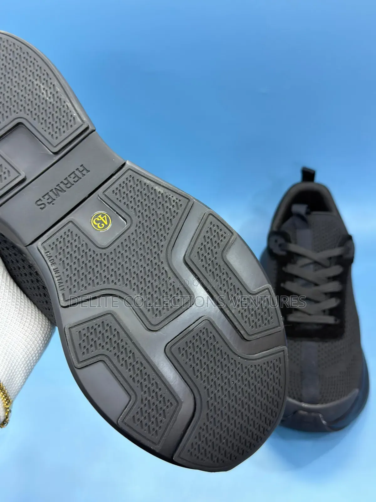 *Brand New Hermes Sneakers*