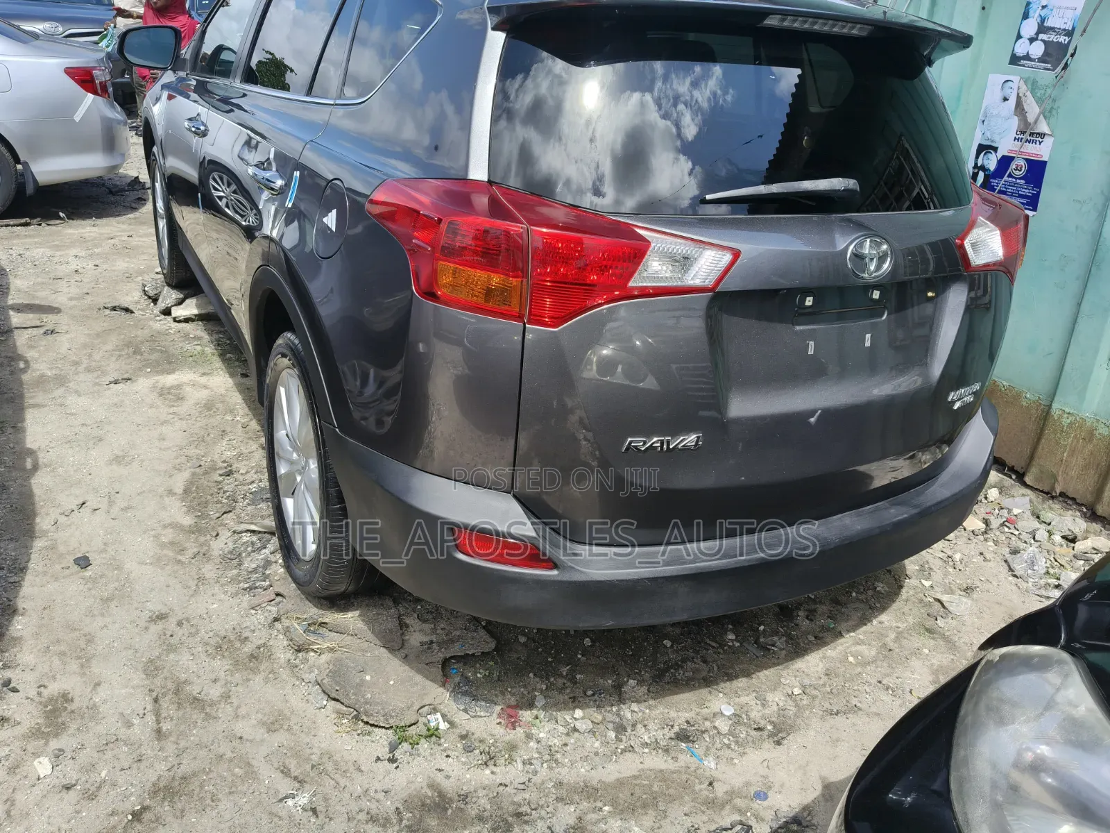 Toyota RAV4 XLE 4dr SUV AWD (2.5L 4cyl 6A) 2014 Gray