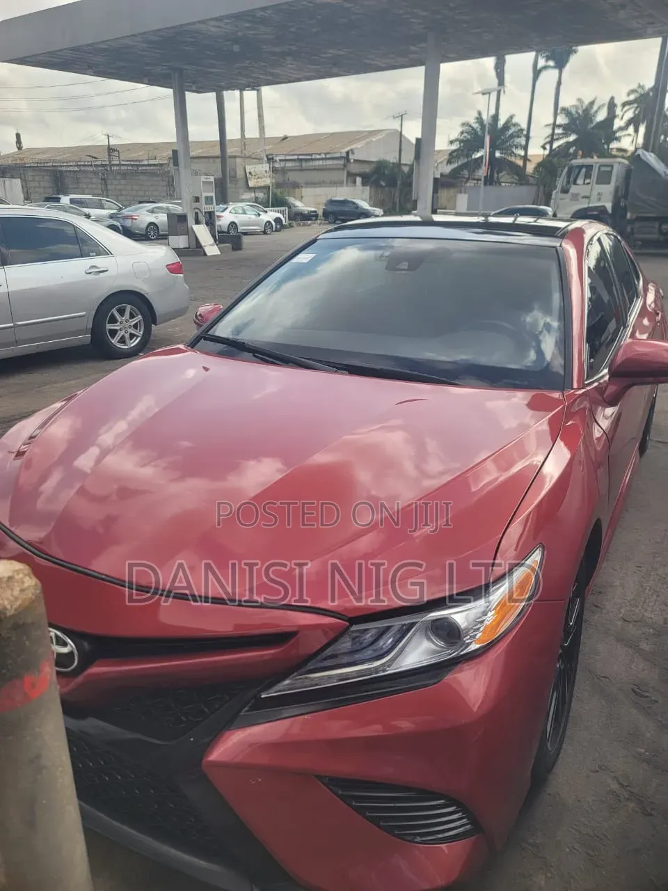 Toyota Camry SE 4dr Sedan (2.5L 4cyl 6AM) 2010 Red