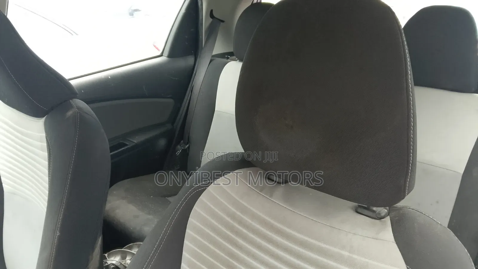 Toyota Yaris 2018 Blue