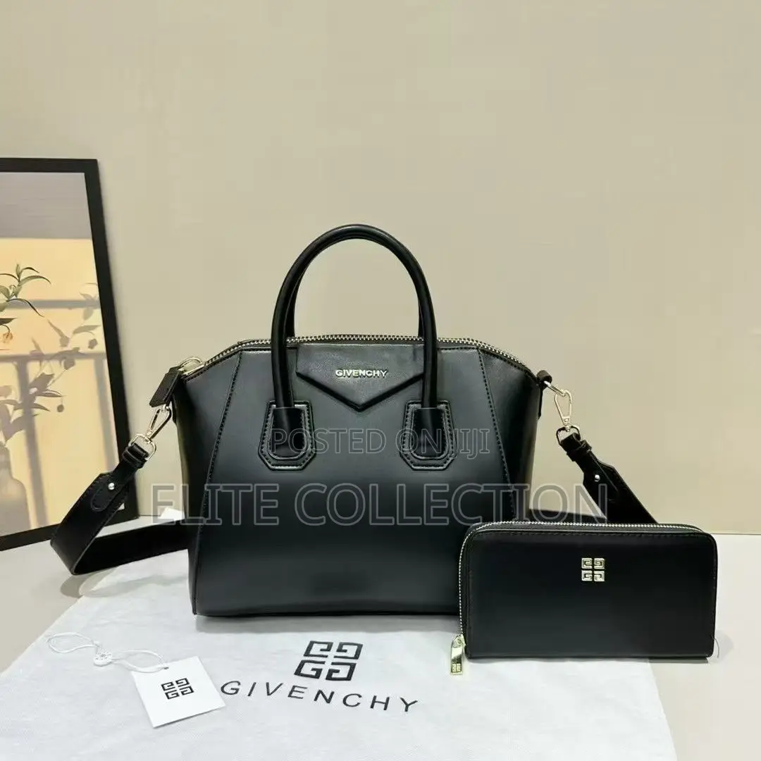 Givenchy Bag Available in Colours, Comes With Extra Purse Big Size