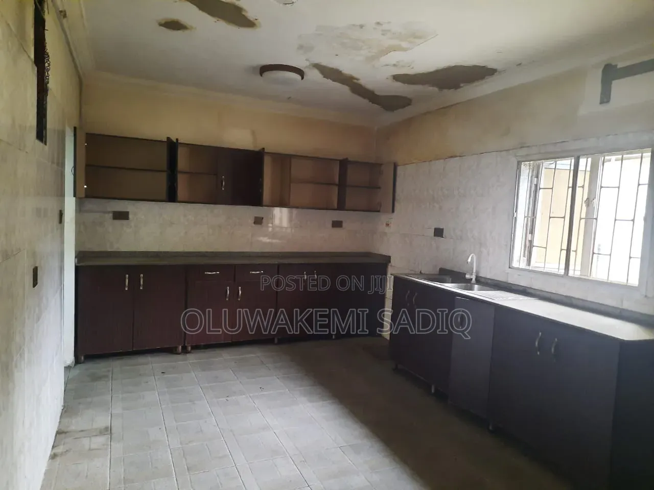 4bdrm Duplex in Shonibare Estate for rent