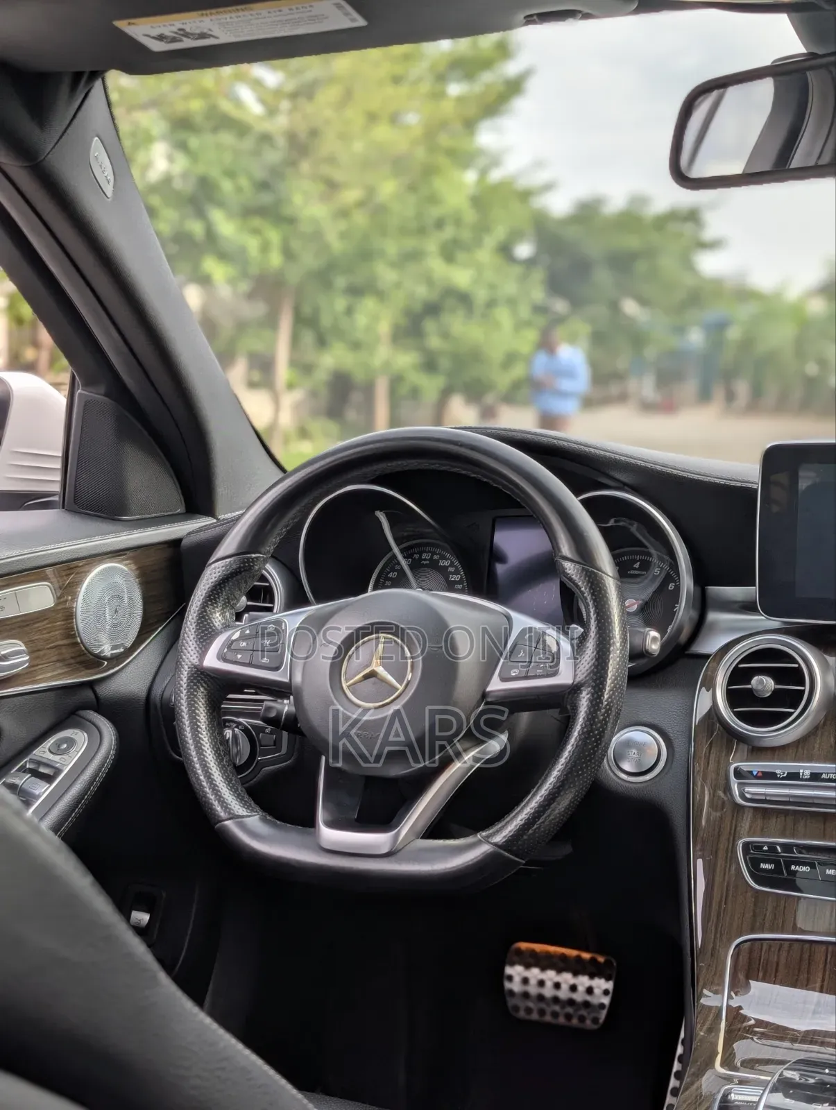 Mercedes-Benz C400 4Matic AWD Sedan (3.0L V6 7A) 2015 White