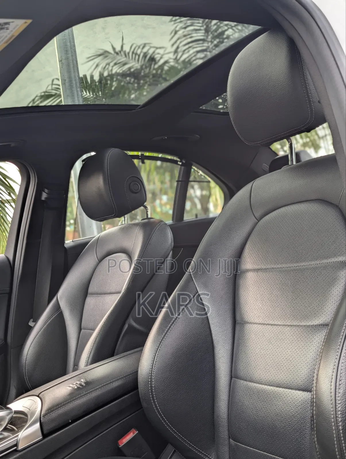 Mercedes-Benz C400 4Matic AWD Sedan (3.0L V6 7A) 2015 White