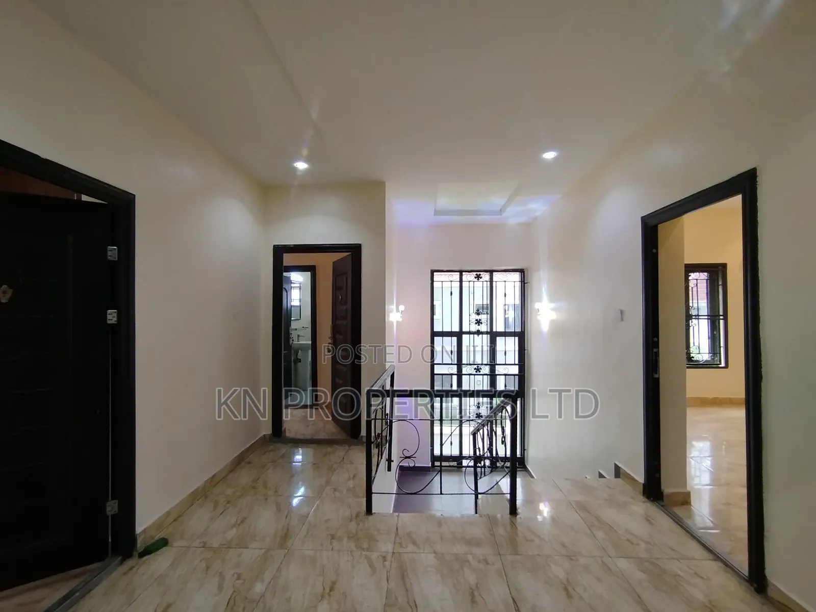 5bdrm Duplex in Guzape for rent