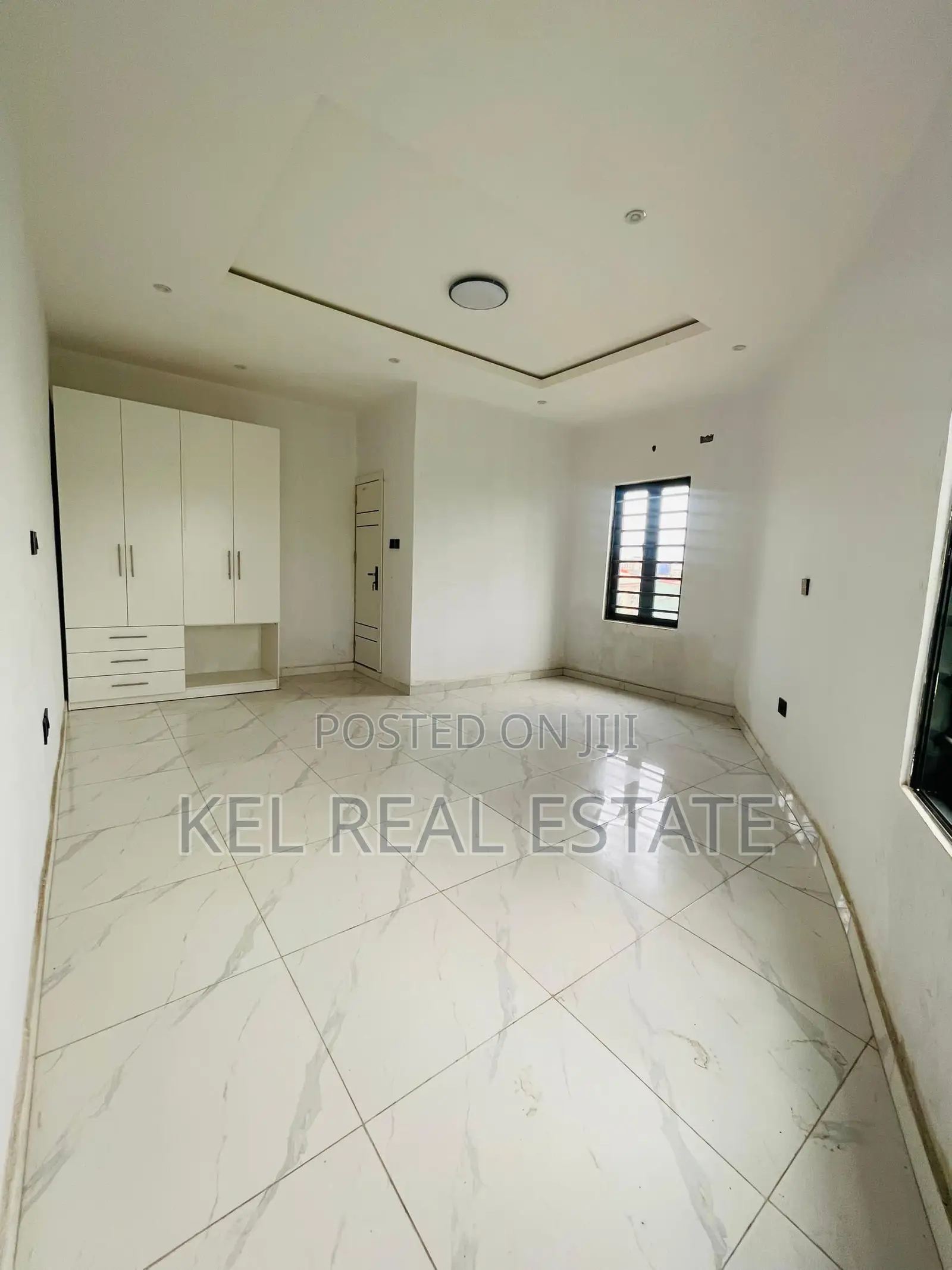 5bdrm Duplex in Omole Phase 1 for sale