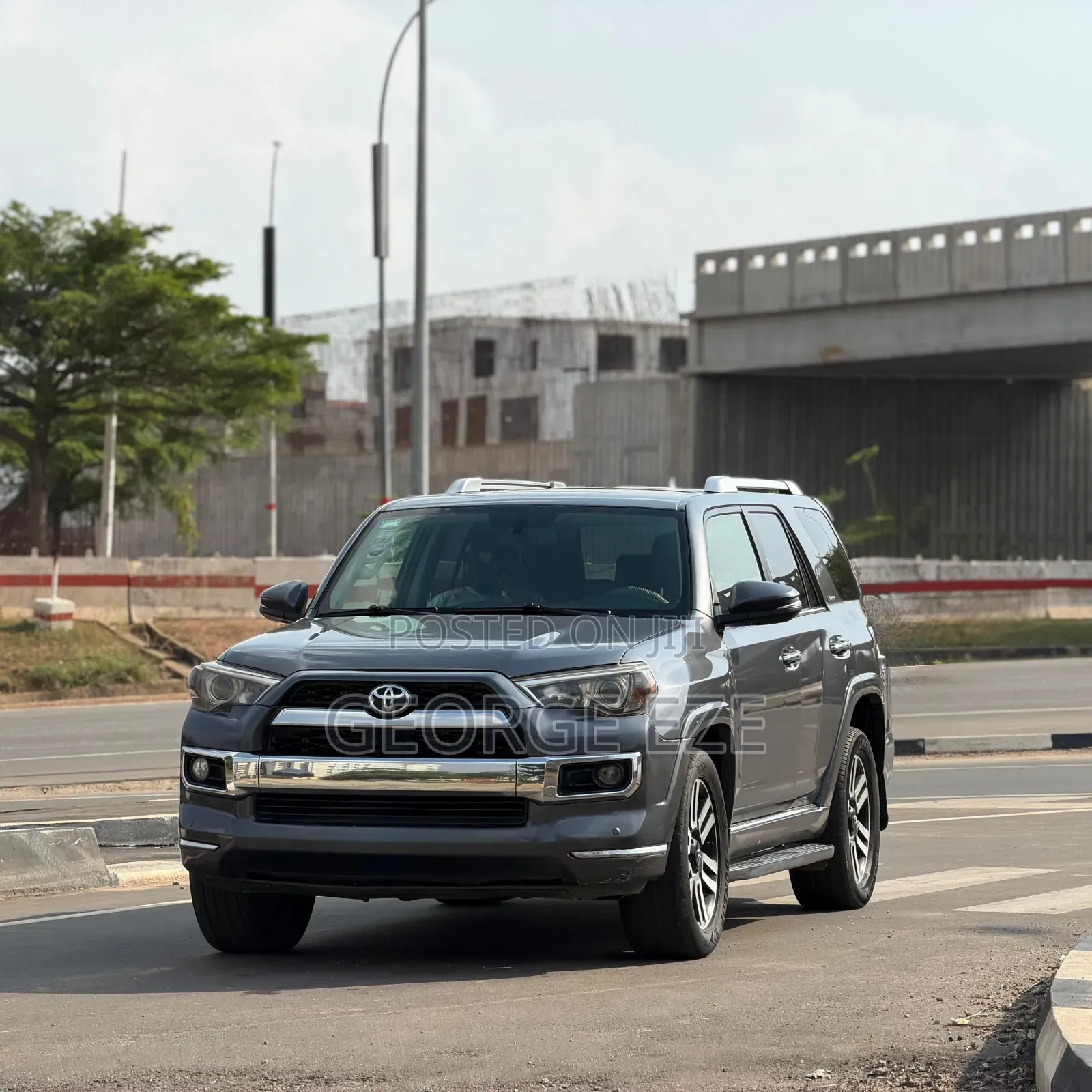 Toyota 4-Runner 2014 Gray