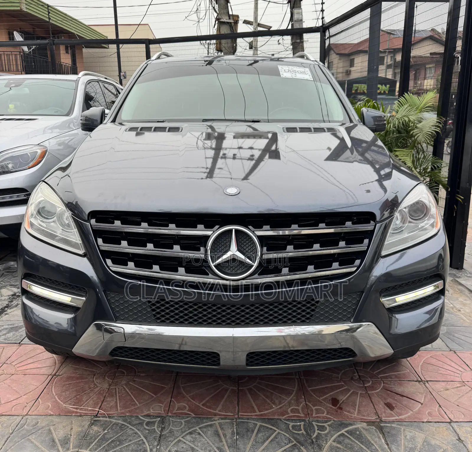 Mercedes-Benz M Class ML 350 4Matic 2012 Gray
