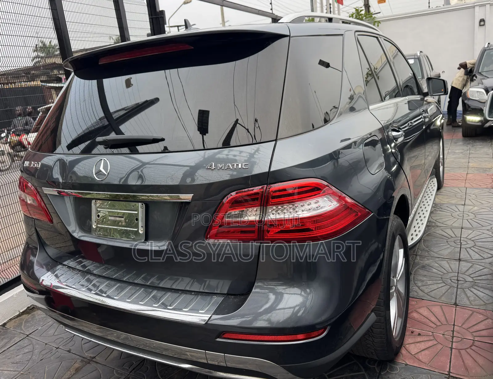 Mercedes-Benz M Class ML 350 4Matic 2012 Gray