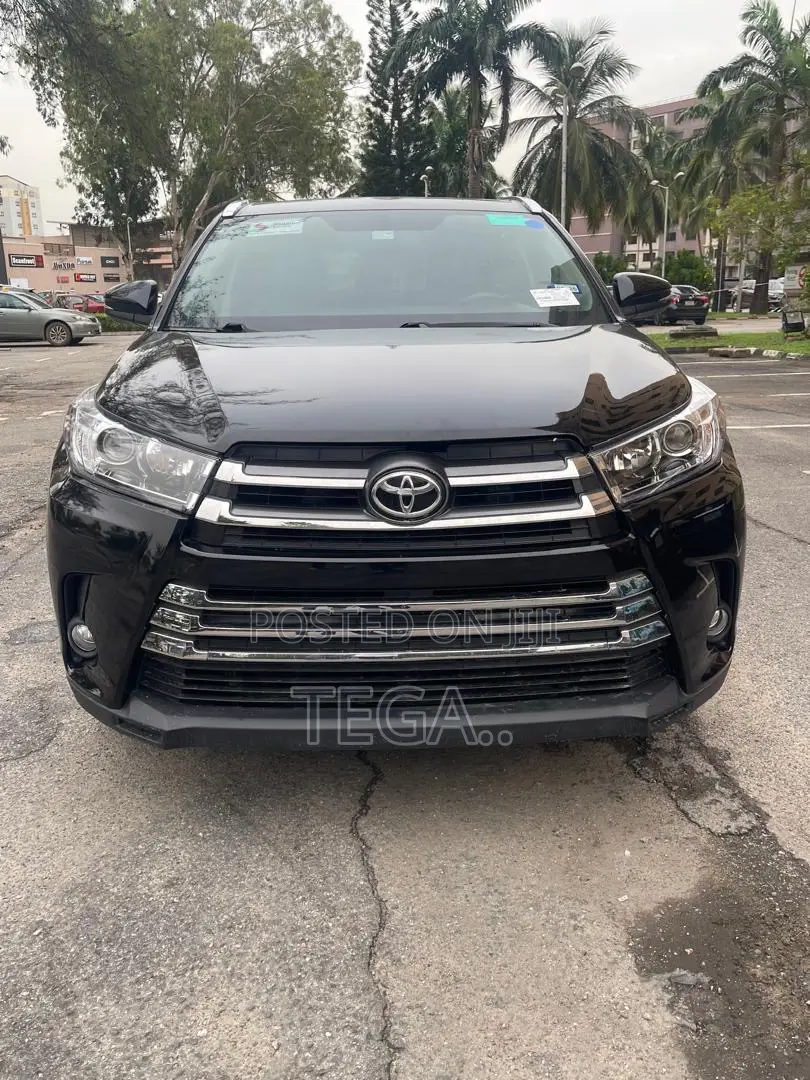 Toyota Highlander XLE V6 4x2 (3.5L 6cyl 6A) 2016 Black