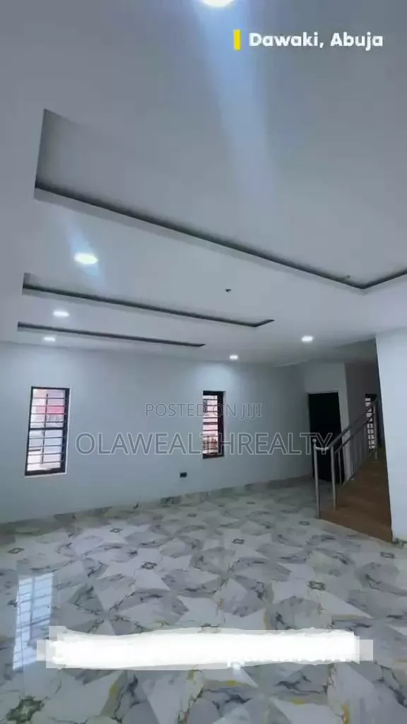 3bdrm Duplex in Dawaki for rent