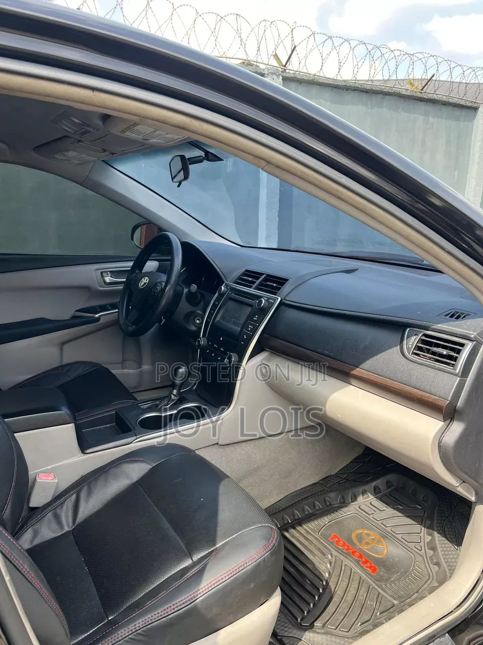 Toyota Camry 2016 Black
