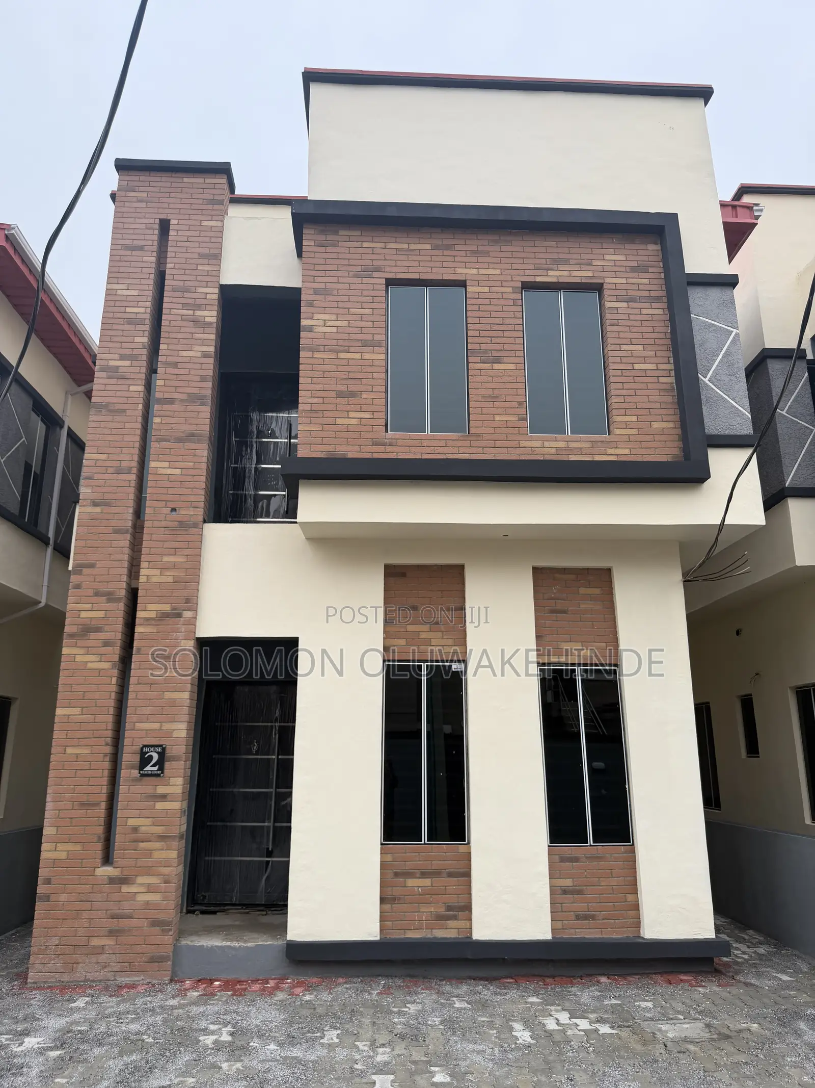 3bdrm Duplex in Gowon Estate, Alimosho for sale