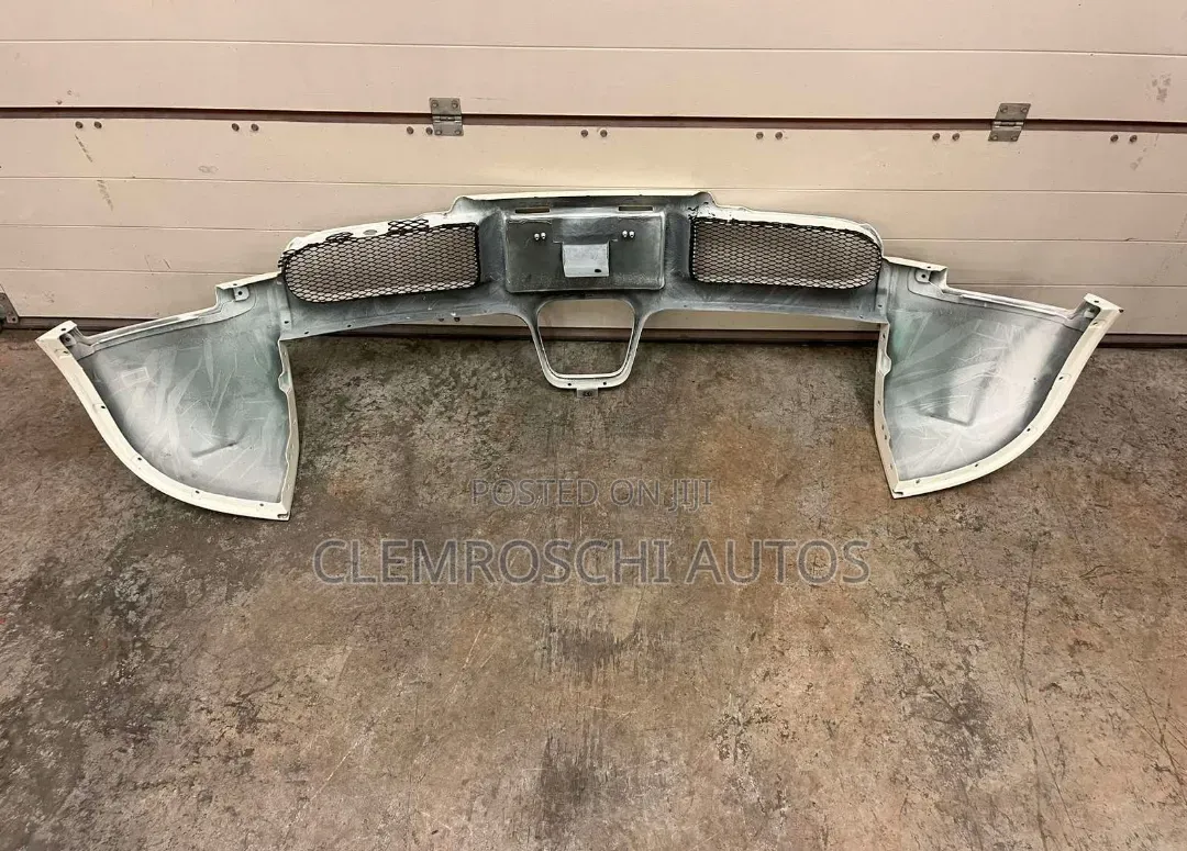 High Quality Certified Complete Back Bumper Bugatti Chiron