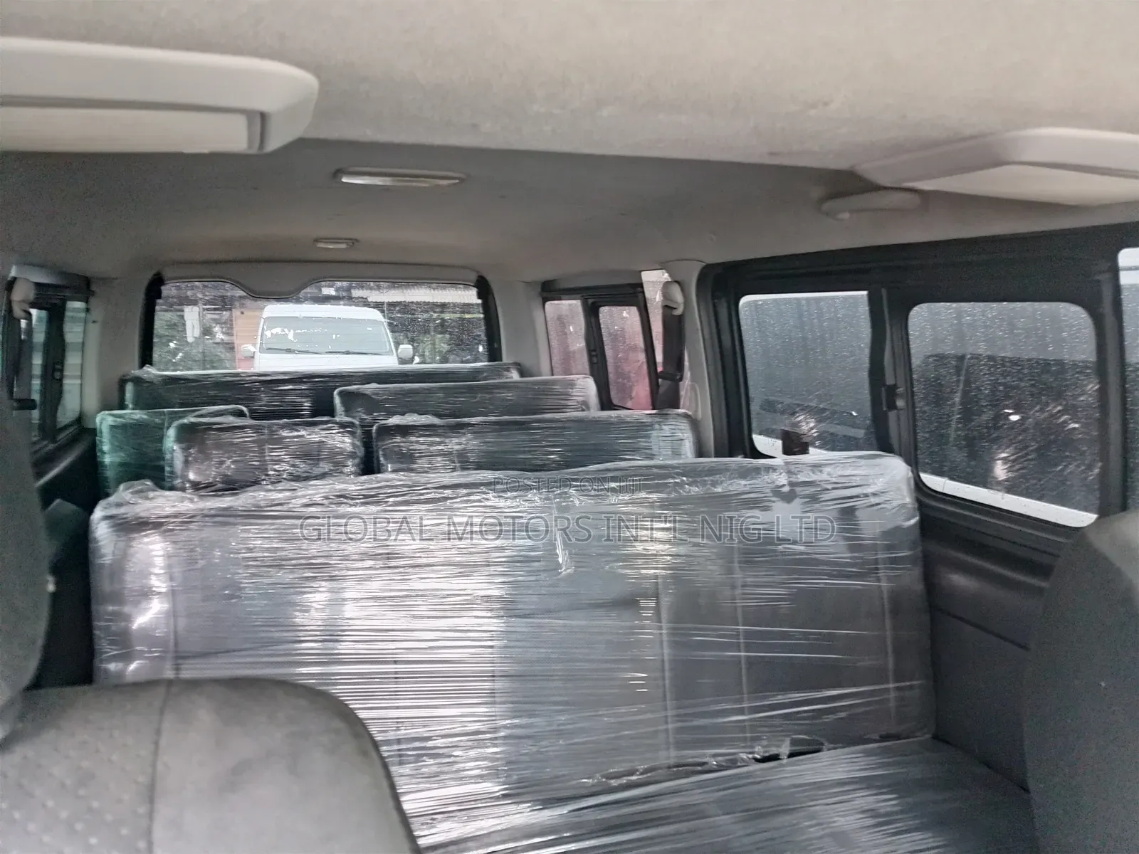 Direct Tokunbo Hiace Bus Hummer, 2016.