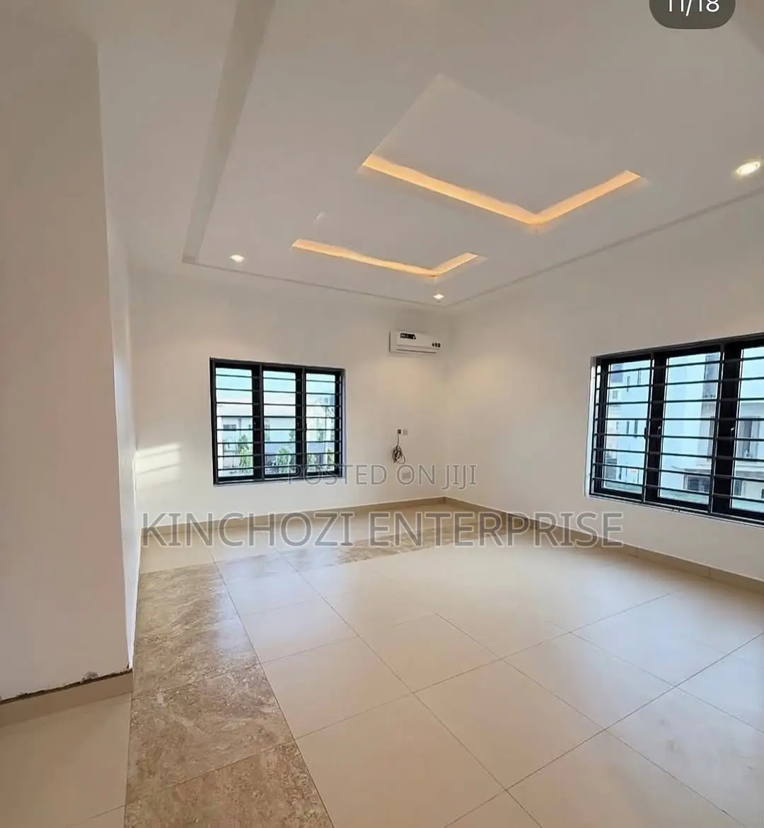 3bdrm Duplex in Apo, Zone B for rent
