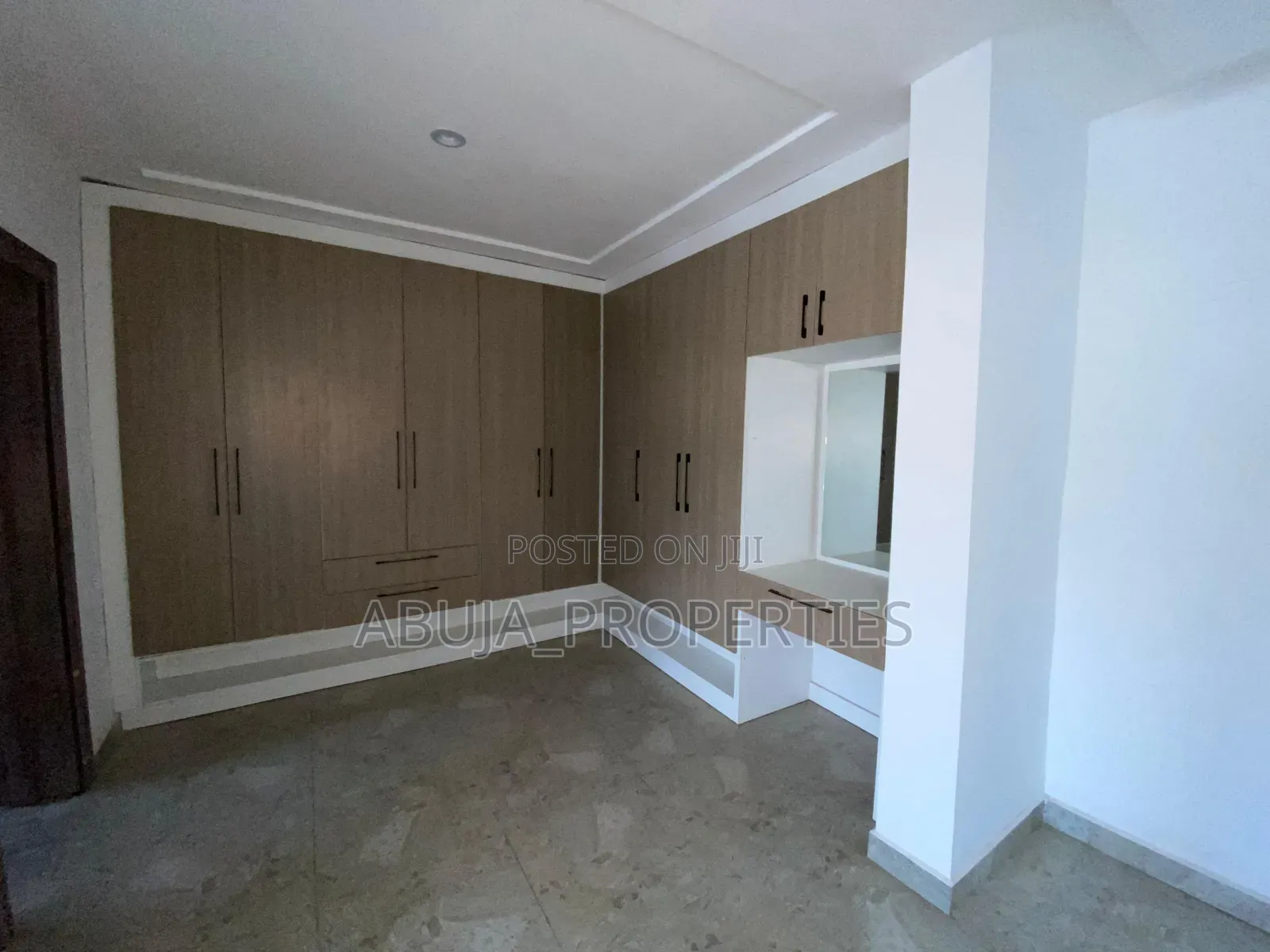 4bdrm Duplex in Before Nizamiye, Idu for sale