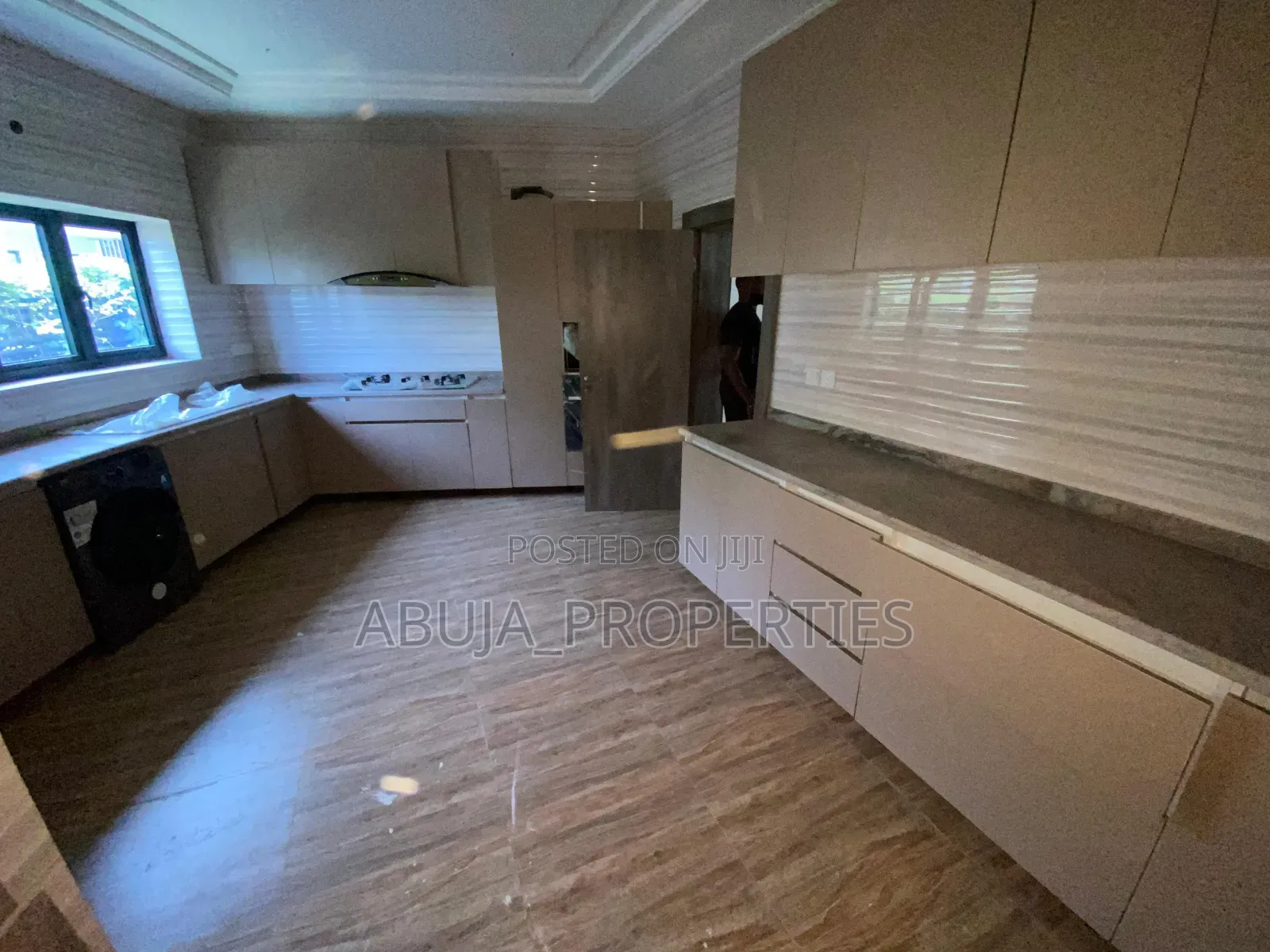4bdrm Duplex in Before Nizamiye, Idu for sale