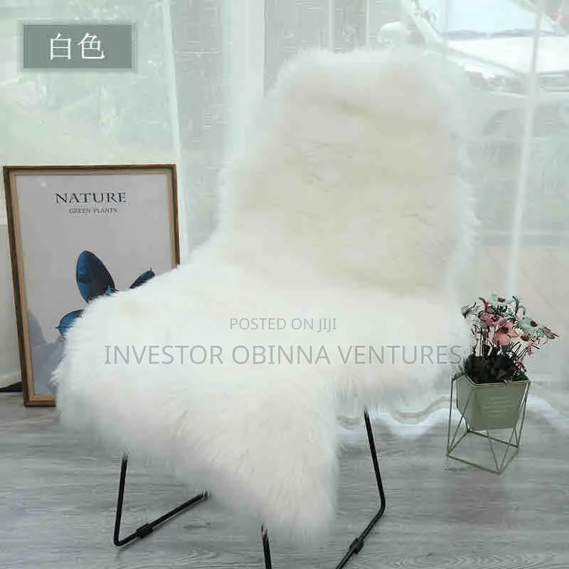 Fur Rug- 60cm by 100cm