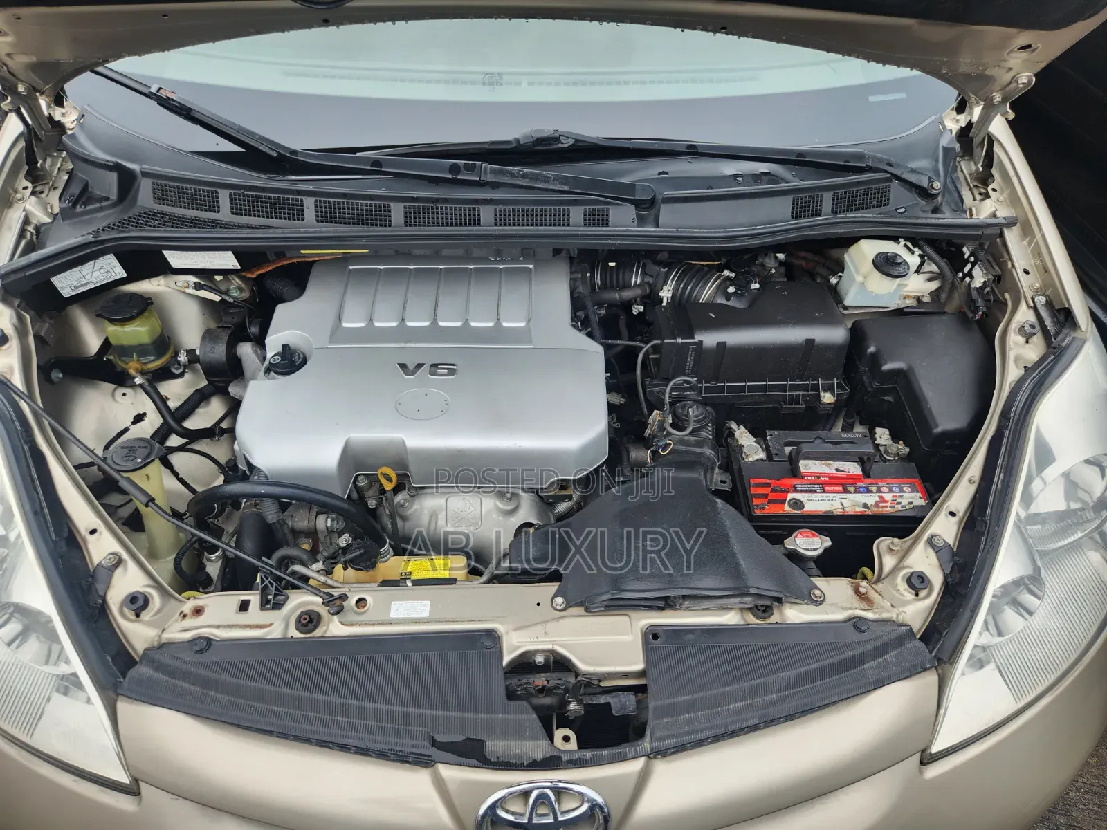 Toyota Sienna LE 2008 Gold