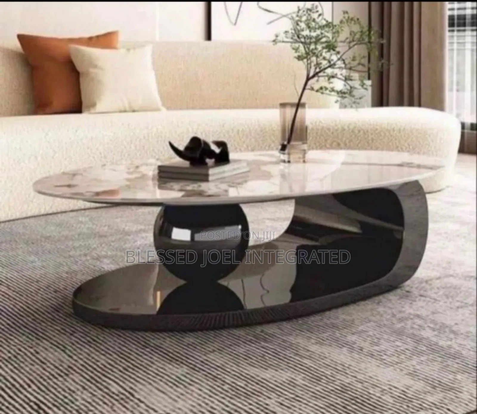 Mobile Durable Centre Table