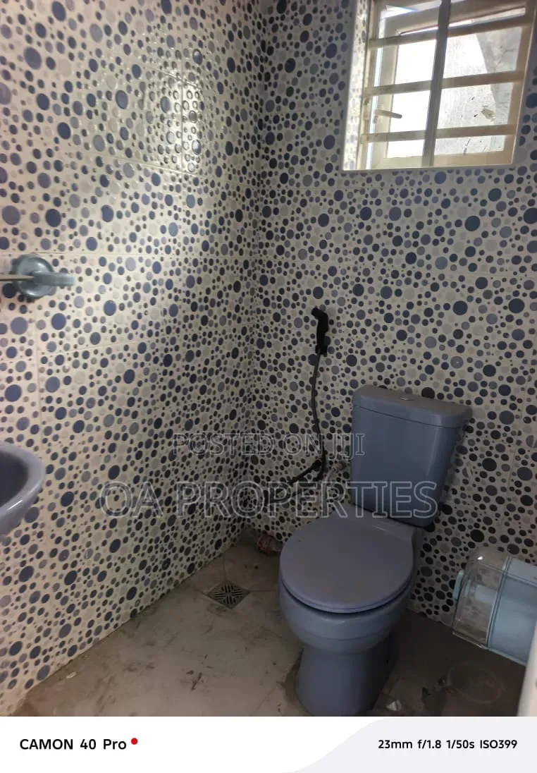 2bdrm Block of Flats in Ibadan for rent