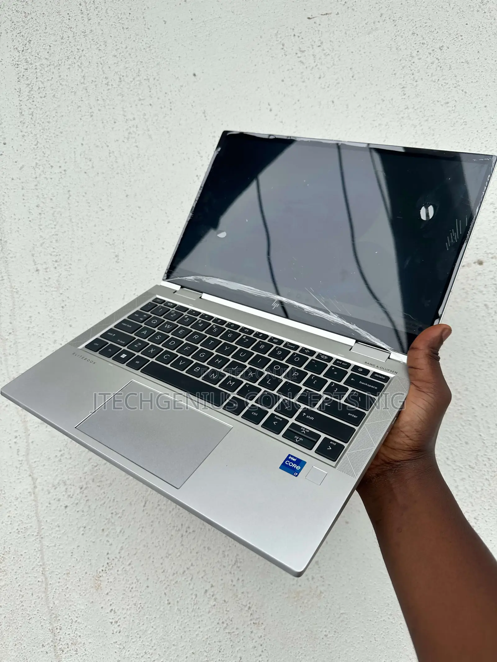 Laptop HP EliteBook 830 G8 16GB Intel Core i7 SSD 512GB