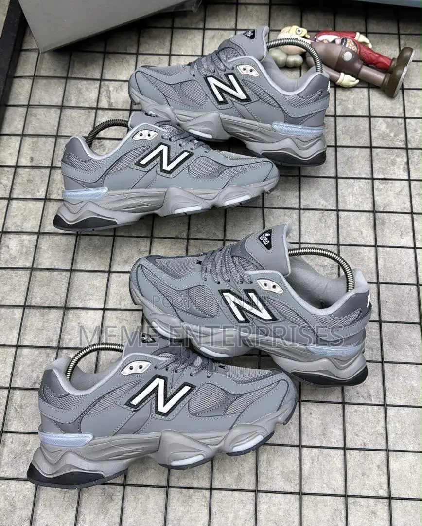 Grey New Balance Og