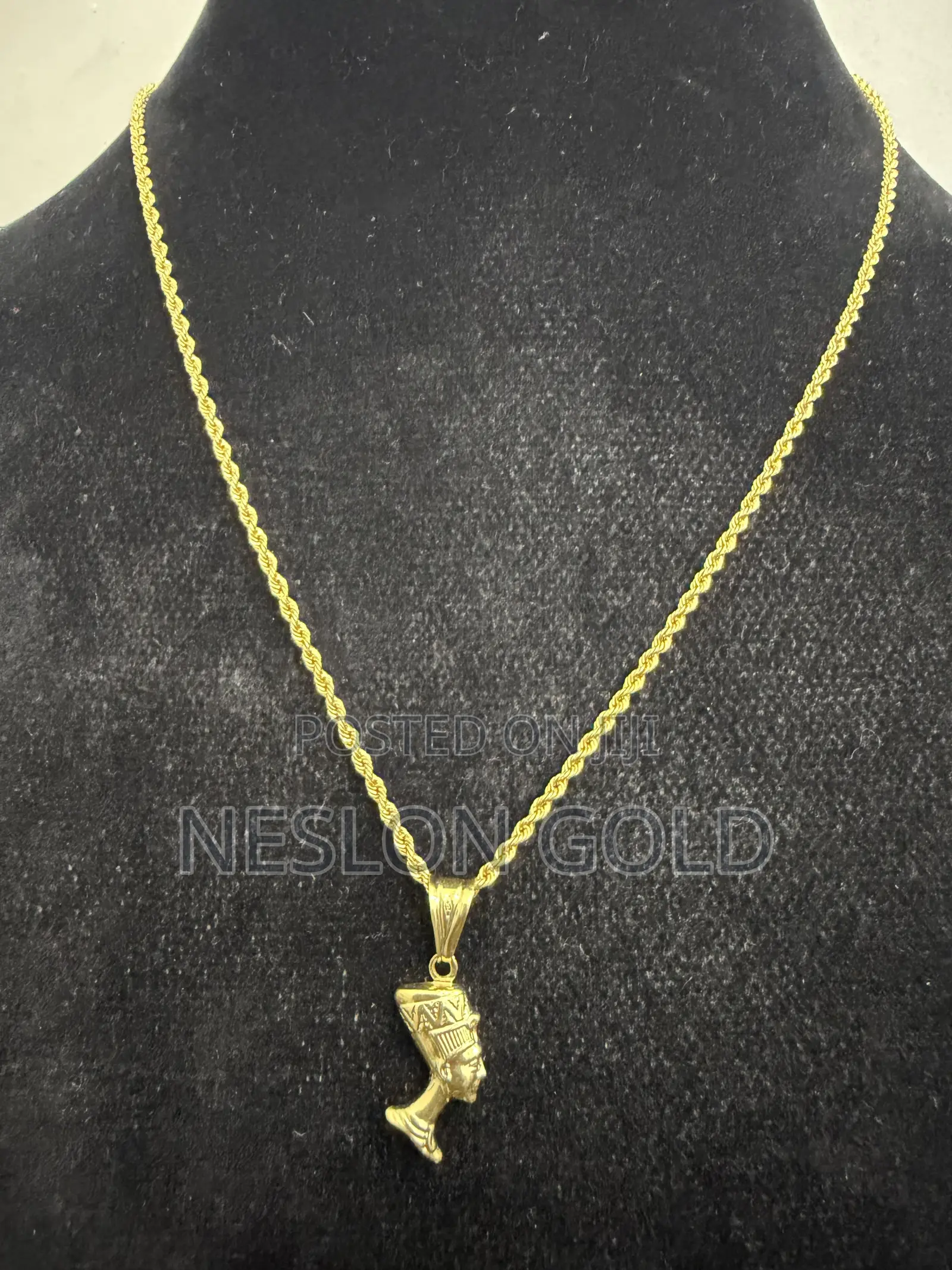 Italy 750 Tested 18karat Gold Twist With Africa Head Pendant
