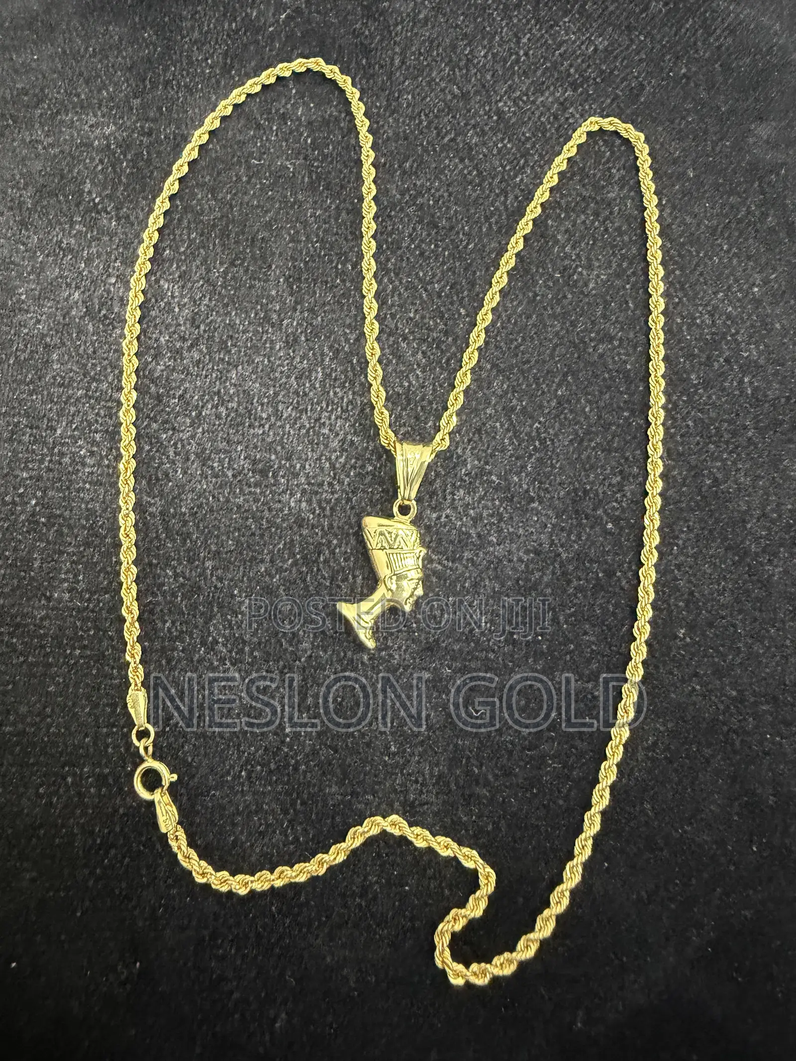Italy 750 Tested 18karat Gold Twist With Africa Head Pendant