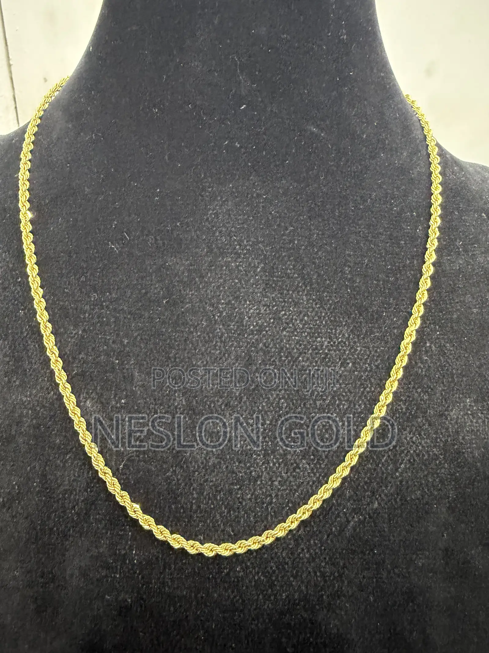 Italy 750 Tested 18karat Gold Twisted New Design