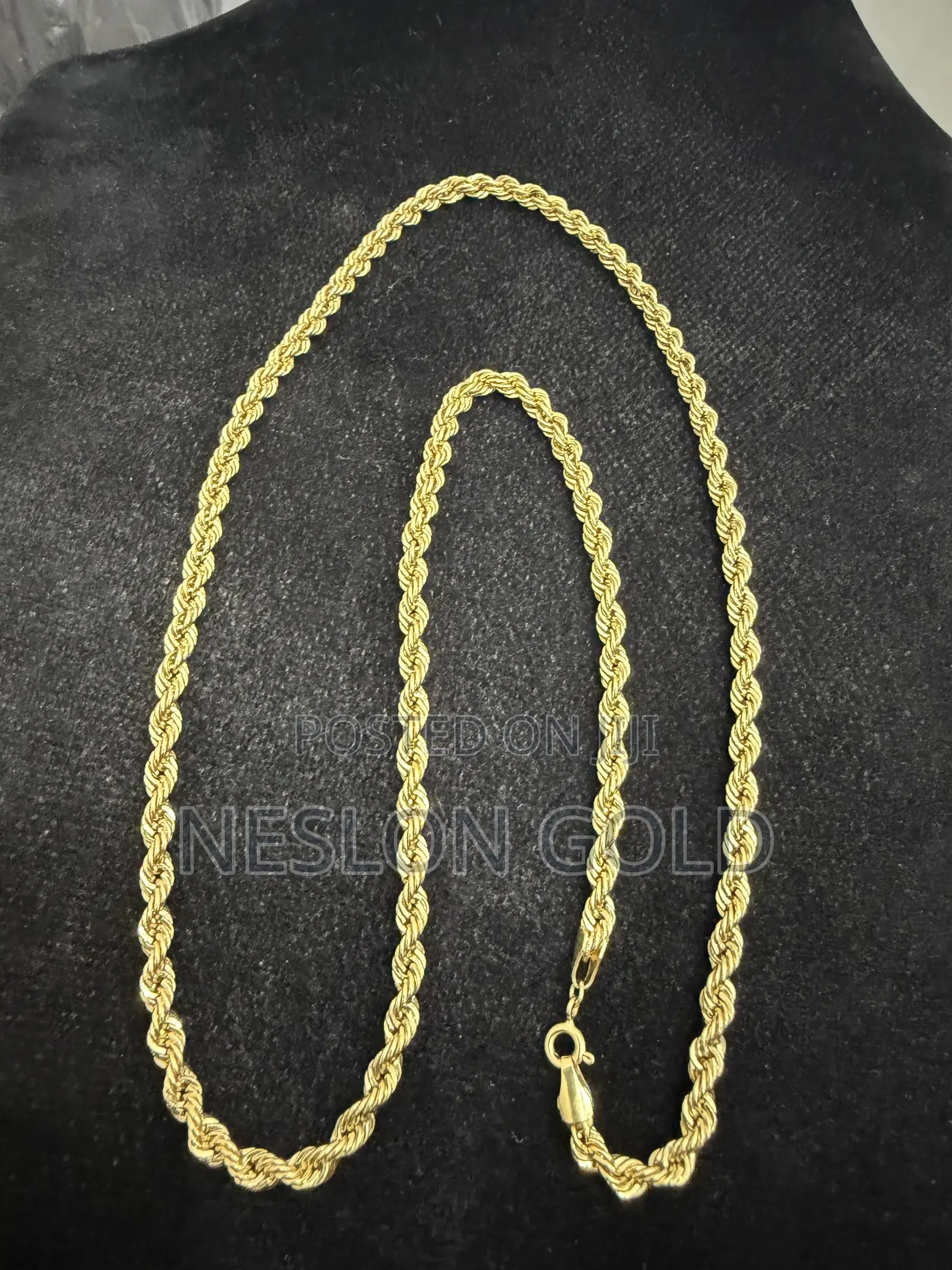 Italy 750 Tested 18karat Gold Twisted New Design