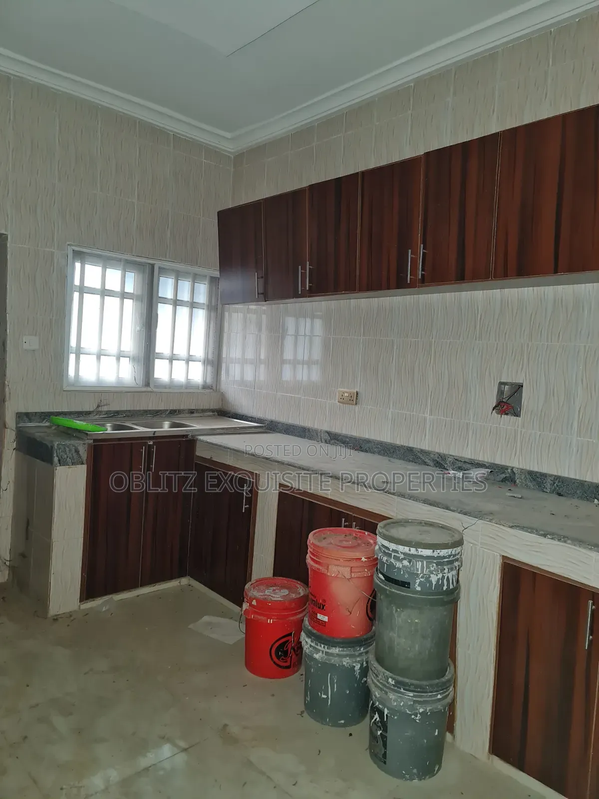 4bdrm Duplex in Owerri for rent