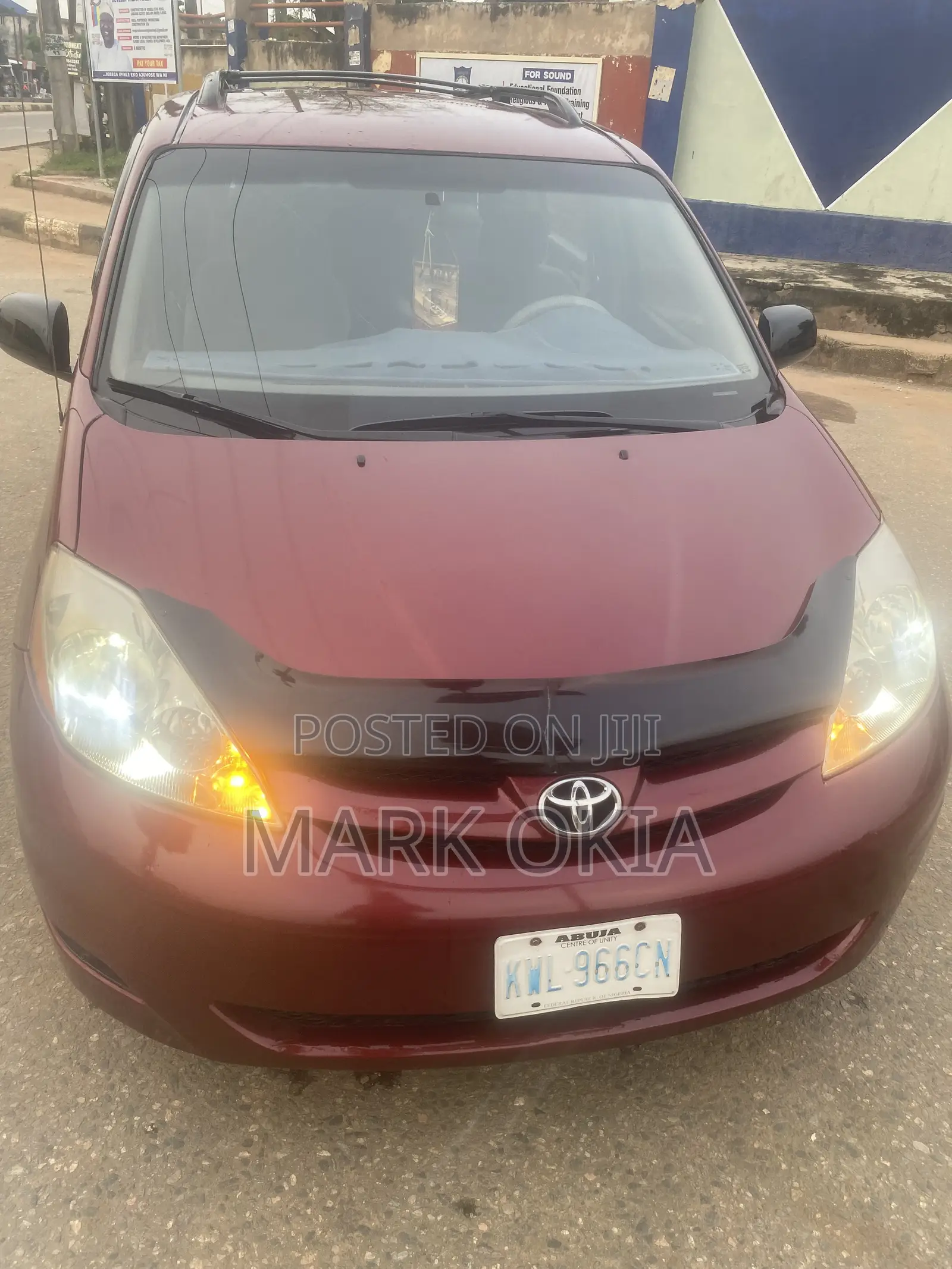 Toyota Sienna 2006 Burgundy