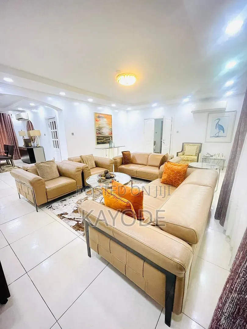 Luxurious 3 Bedroom Apartment With Pool, Snooker Gym