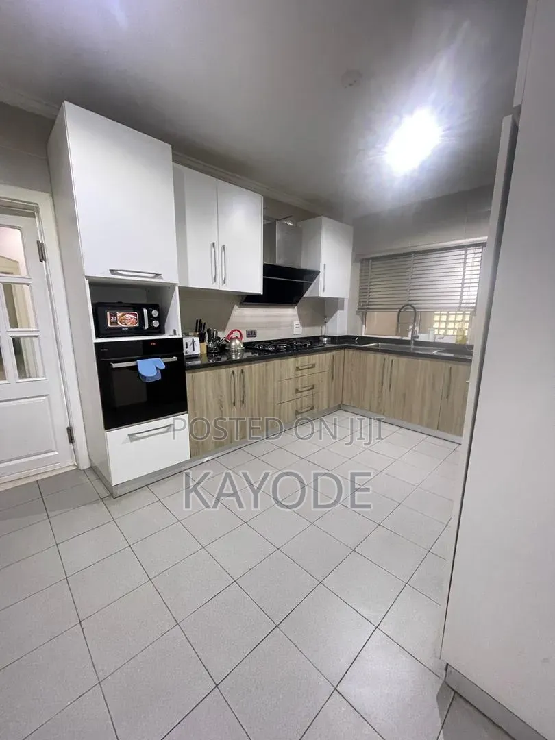 Luxurious 3 Bedroom Apartment With Pool, Snooker Gym
