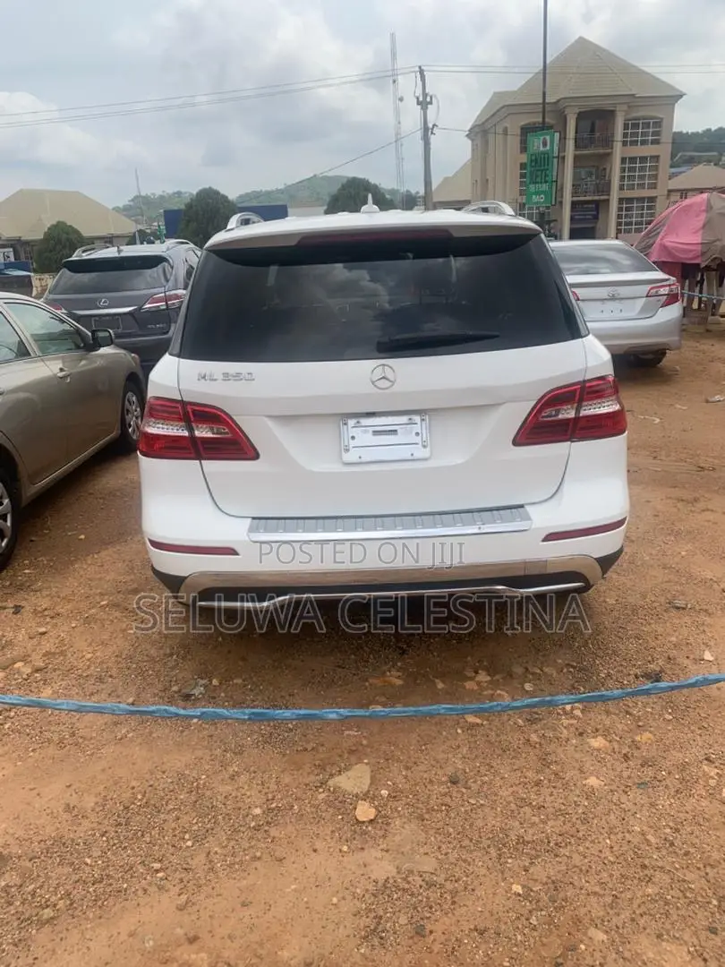 Mercedes-Benz M Class ML350 4dr SUV (3.5L 6cyl 7A) 2014 White
