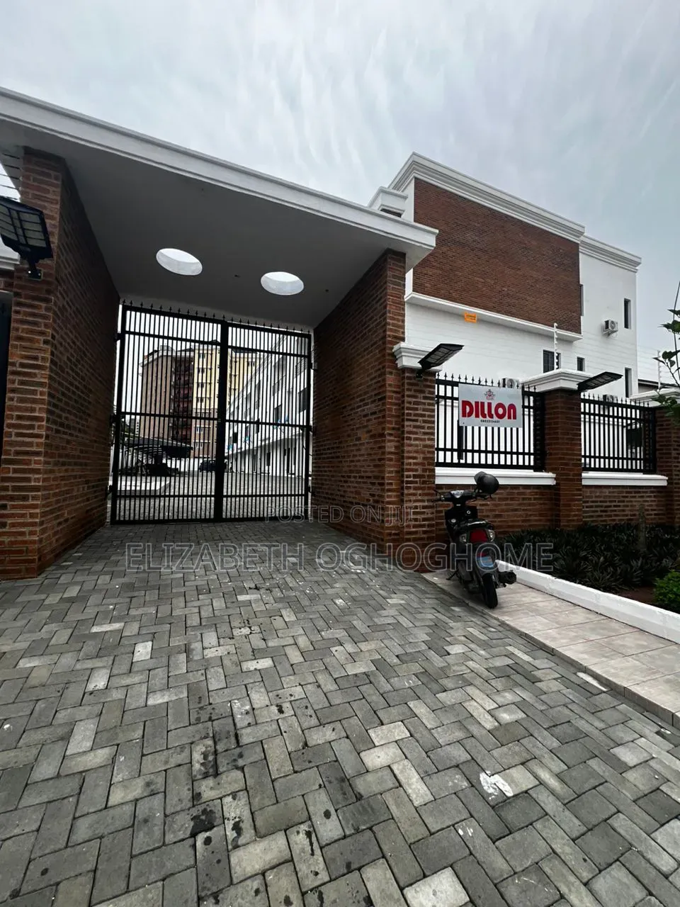 5bdrm Duplex in Parkview Estate for rent