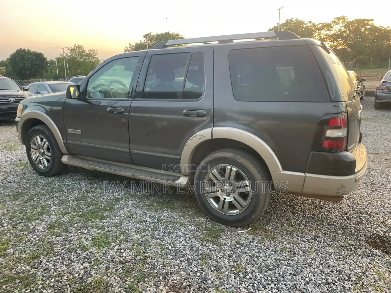 Ford Explorer 2010 Gray