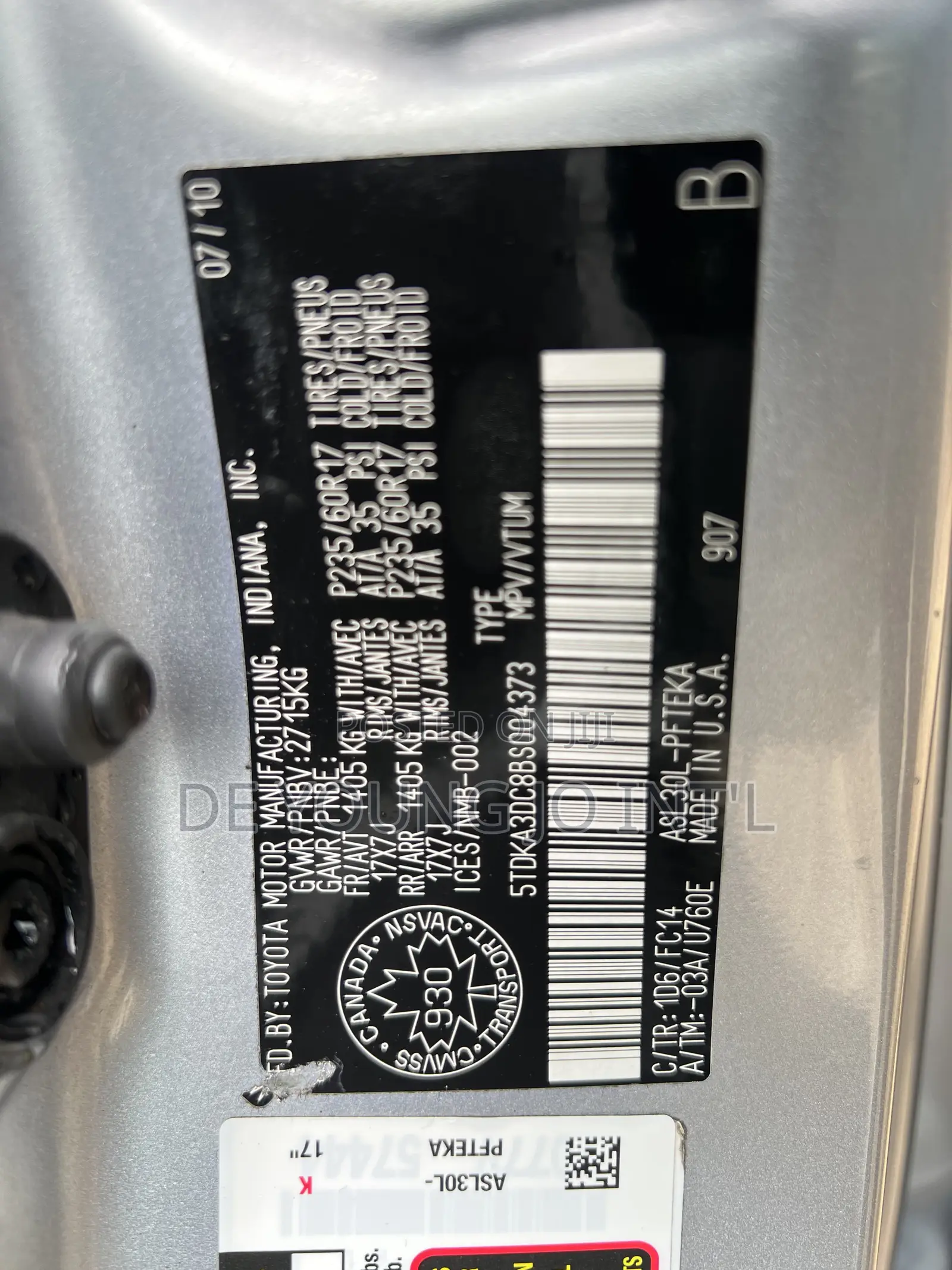 Toyota Sienna LE 8 Passenger 2011 Silver