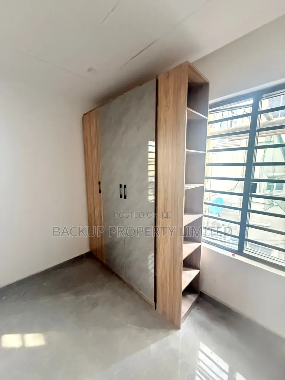 2bdrm Apartment in Onike for sale