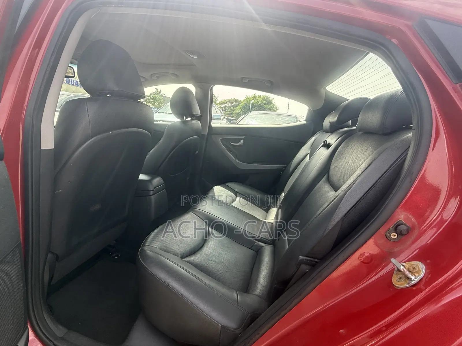 Hyundai Elantra 2012 Red