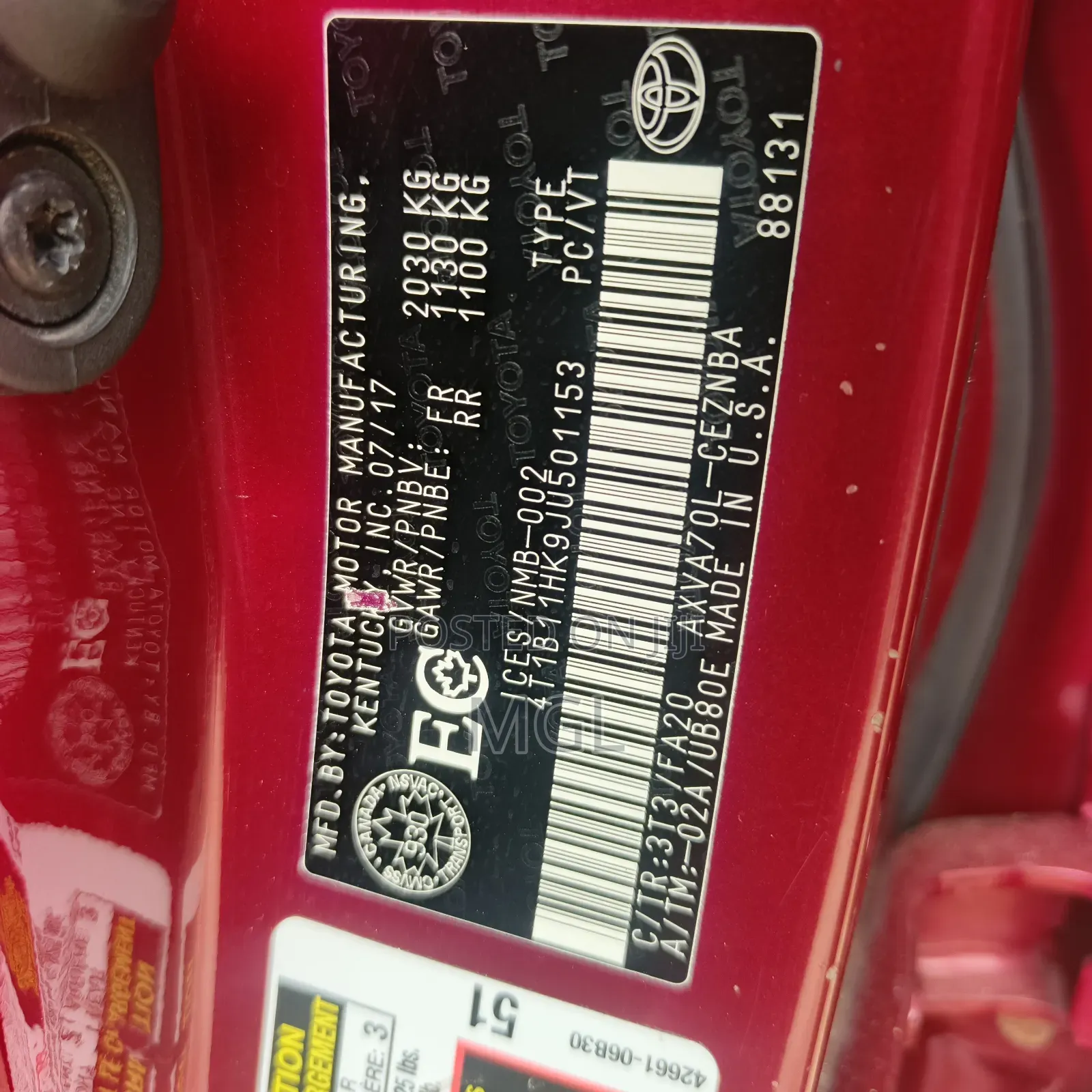 Toyota Camry LE 4dr Sedan (2.5L 4cyl 6A) 2017 Red