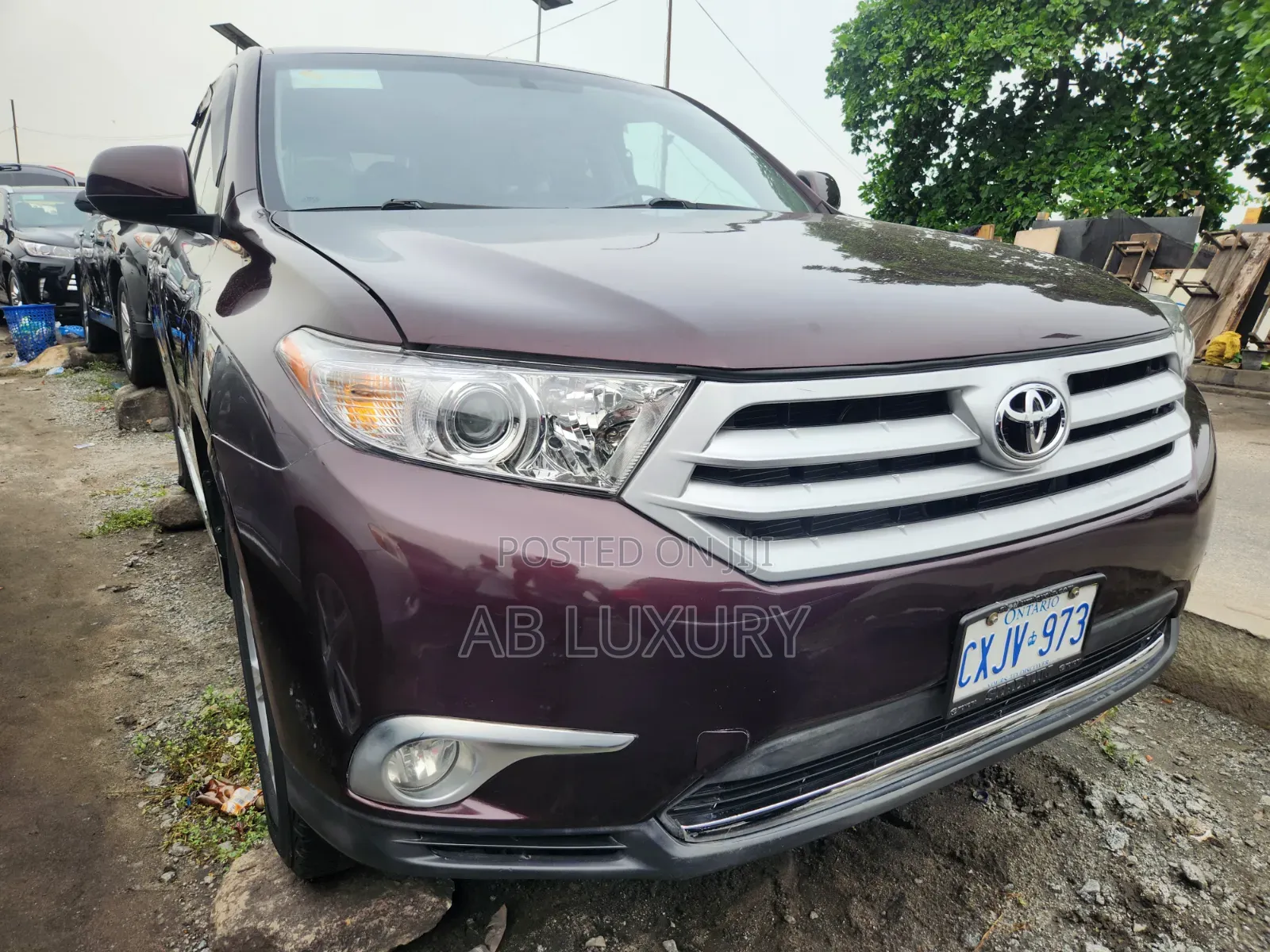 Toyota Highlander 3.5L 4WD 2013 Purple