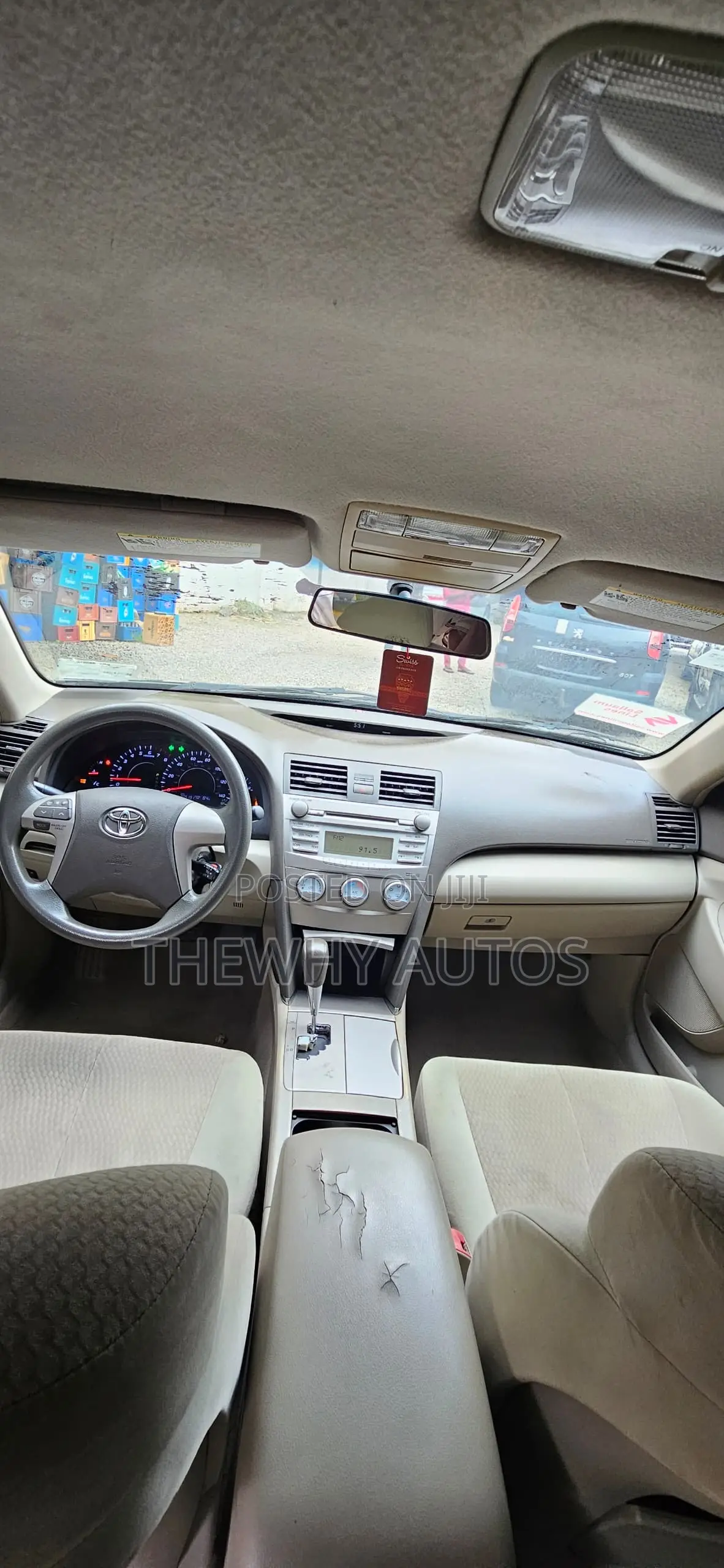 Toyota Camry LE 4dr Sedan (2.5L 4cyl 6AM) 2010 Green