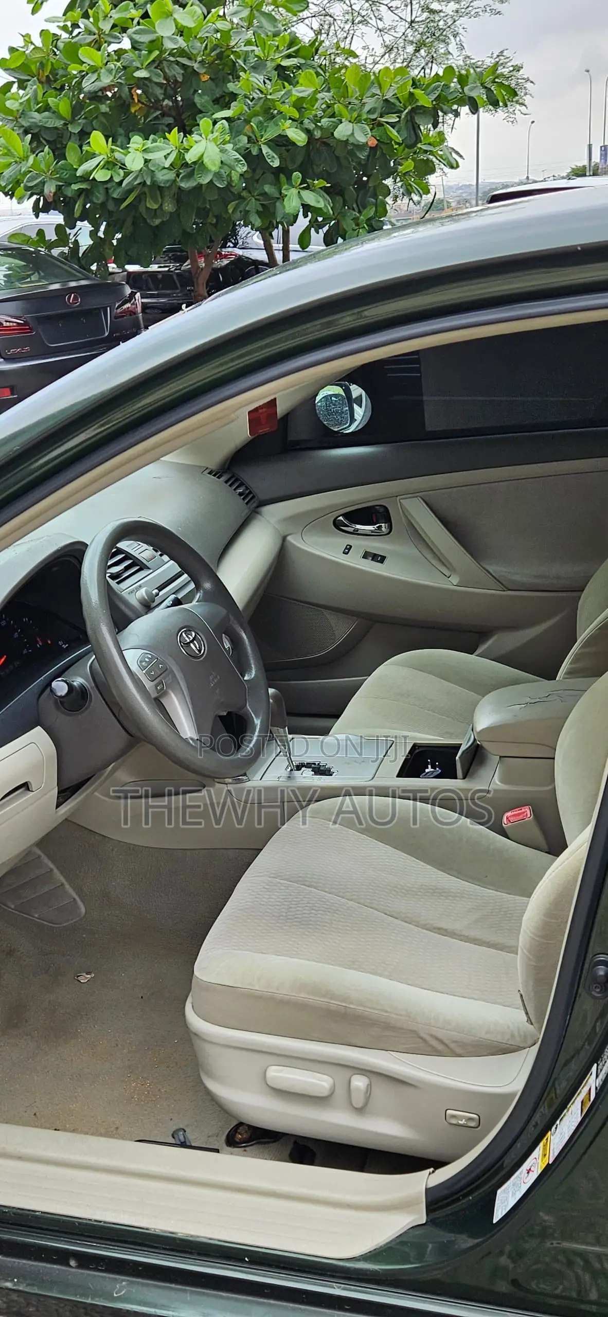 Toyota Camry LE 4dr Sedan (2.5L 4cyl 6AM) 2010 Green