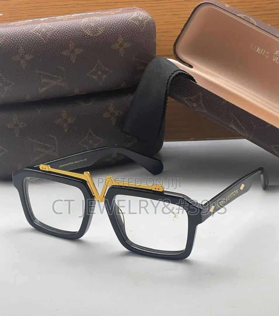 Luxury Inspired Square Frame Sunglasses Black Gold v-Bridge