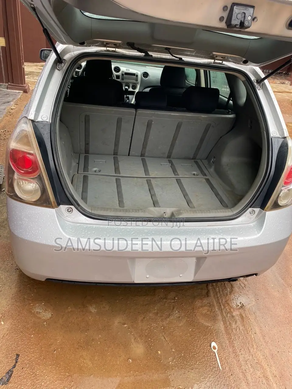 Pontiac Vibe 1.8L 2010 Silver